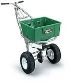 Reliable garden landscaping for year-round maintenance in Raleigh, NC by Health Turf Management Lawn Care