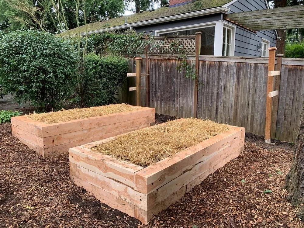 Custom landscape design in Woodinville, WA by Healthy Homestead Design