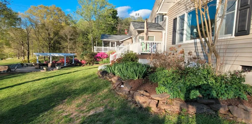 Local landscape installation experts serving Mineral, VA - Healthy Roots Landscaping
