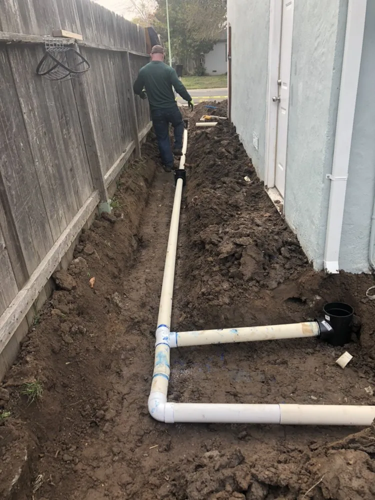 Local garden landscaping experts serving Sacramento, CA - Healthy Turf Landscape Management