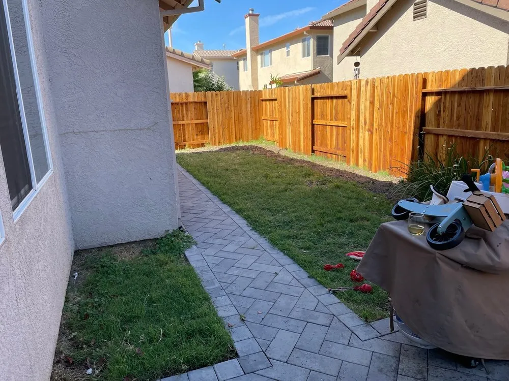 Custom lawn mowing service experts serving Sacramento, CA - Healthy Turf Landscape Management