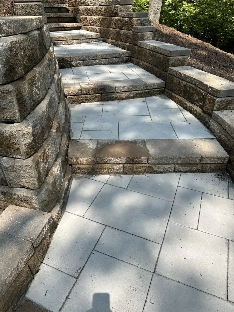 Local yard maintenance experts serving Michigan City, IN - Healy's Landscaping