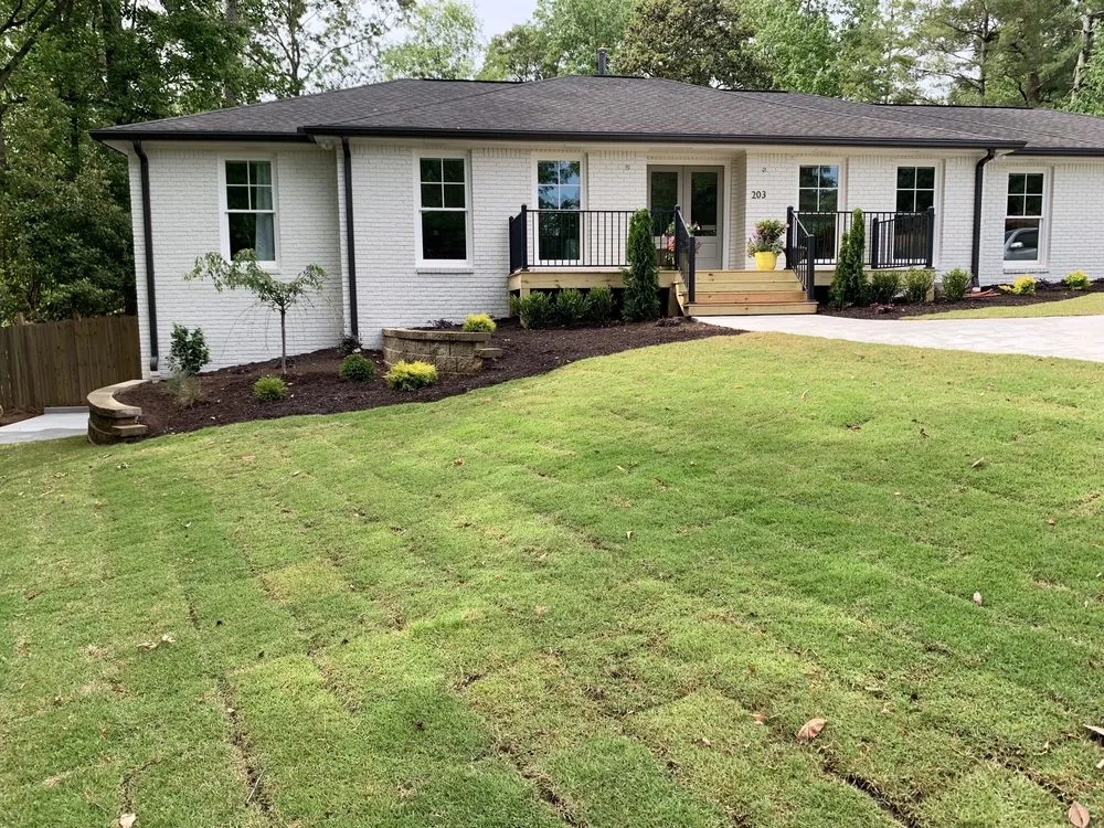 Top-rated yard maintenance in Brooks, GA by Hearn Landscape
