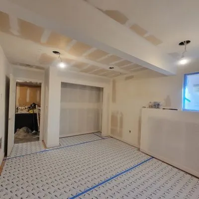 Hearth & Home Remodeling Logo