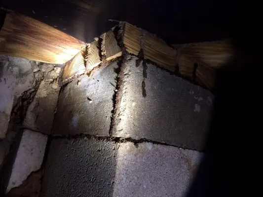 Heartland Exterminating Logo