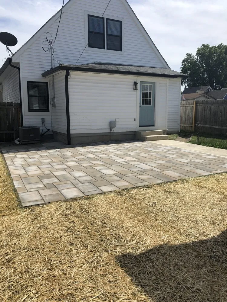 Local landscape installation for outdoor upgrades in Indianapolis, IN by Heath Outdoor
