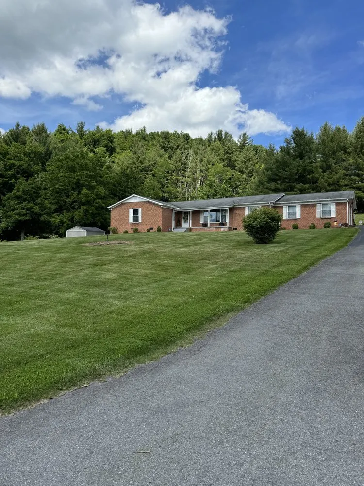 Local garden landscaping in Rainelle, WV by Heathen Lawn Care