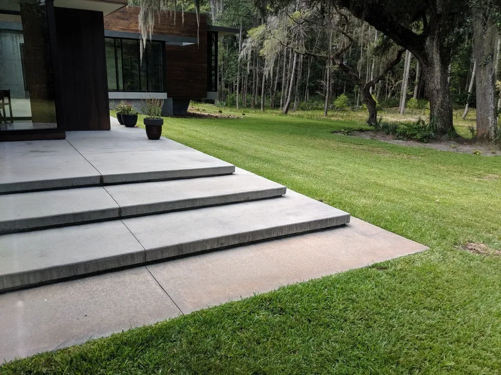 Affordable outdoor landscaping for homes across Beaufort, SC - Heaven Landscape
