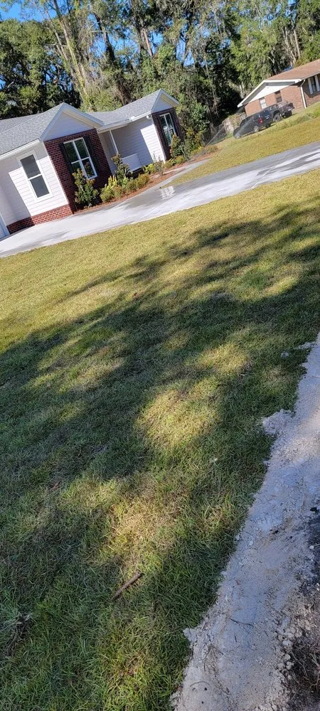Trusted yard cleanup service with custom design in Fort White, FL by Heaven On Earth Landscapes