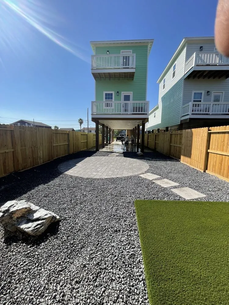 Affordable residential landscaping for residential properties in Houston, TX by Heaven On Earth Landscaping