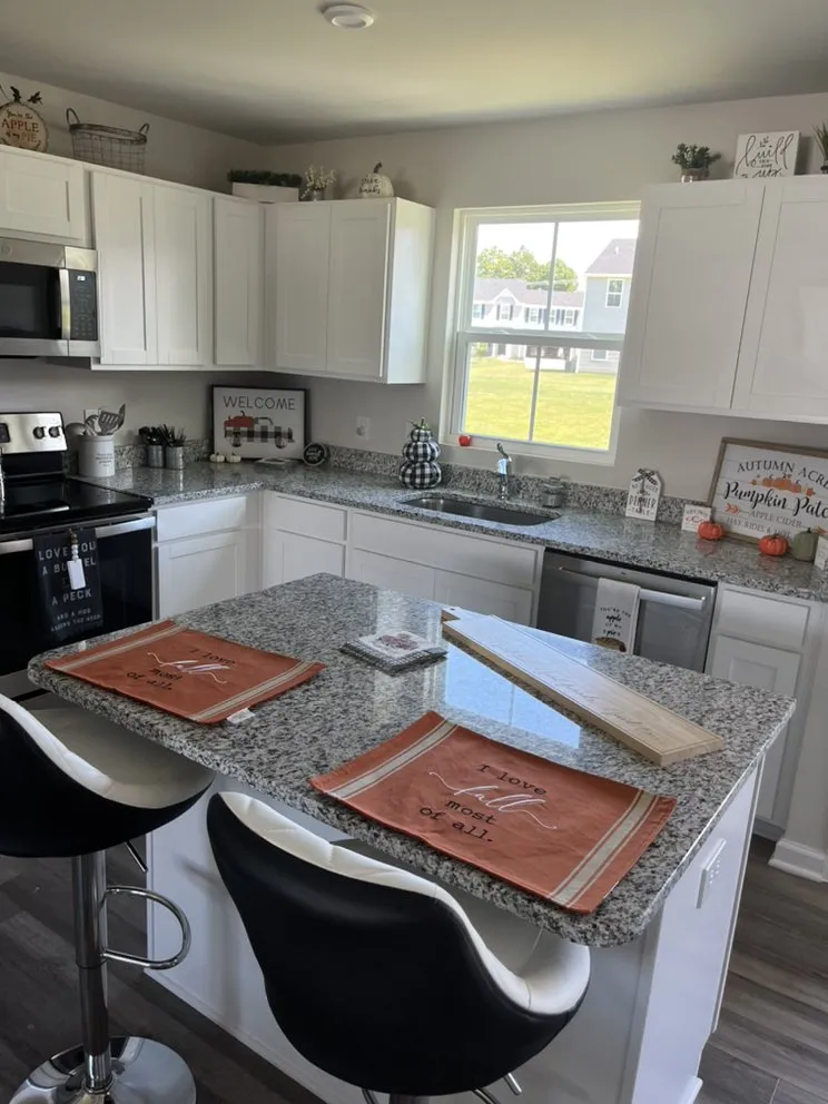 Reliable lawn care service experts serving Inman, SC - Heaven Scent