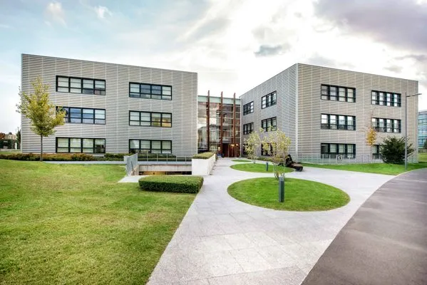 Heavenly Gardens Landscape and Maintenance Logo