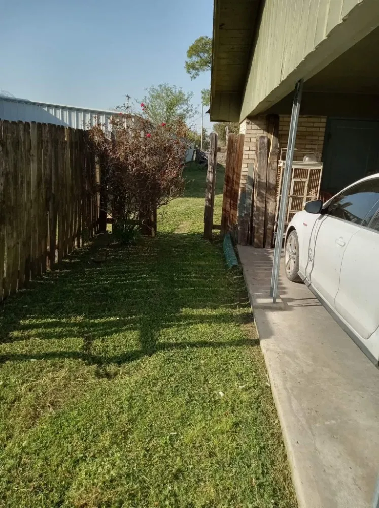 Reliable residential landscaping for homes in Sulphur, LA by Heavenly Lawns & Landscaping