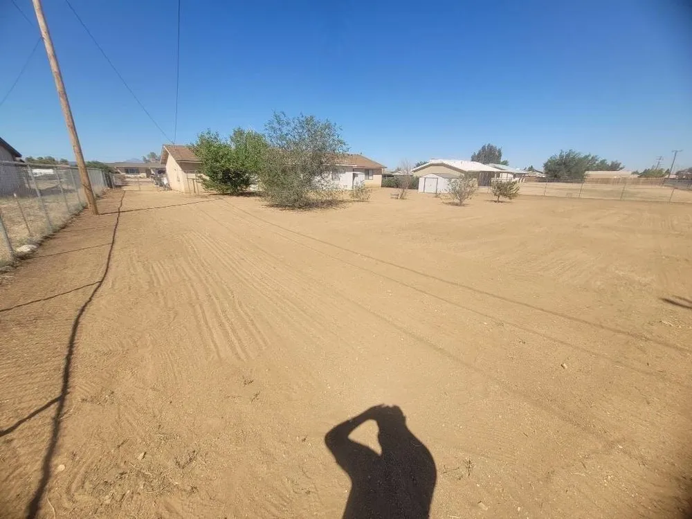 Reliable landscape design in Costa Mesa, CA by Heavenly's Lawn Care