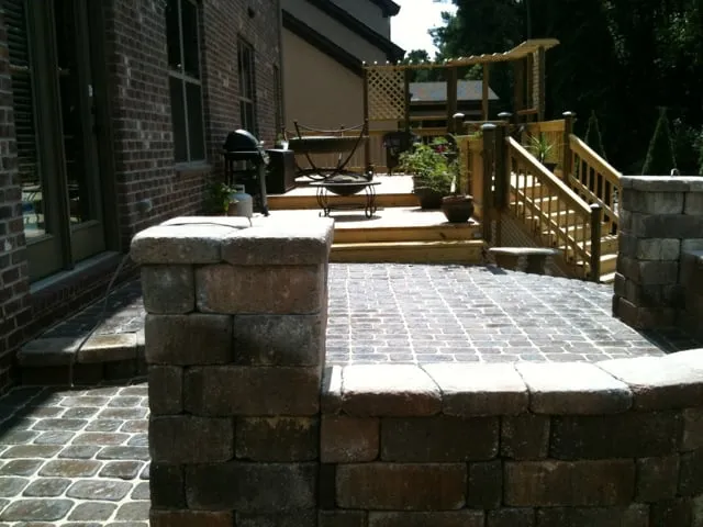 Local lawn mowing service for residential properties across Charlotte, NC - Heaven's Lawn Landscape