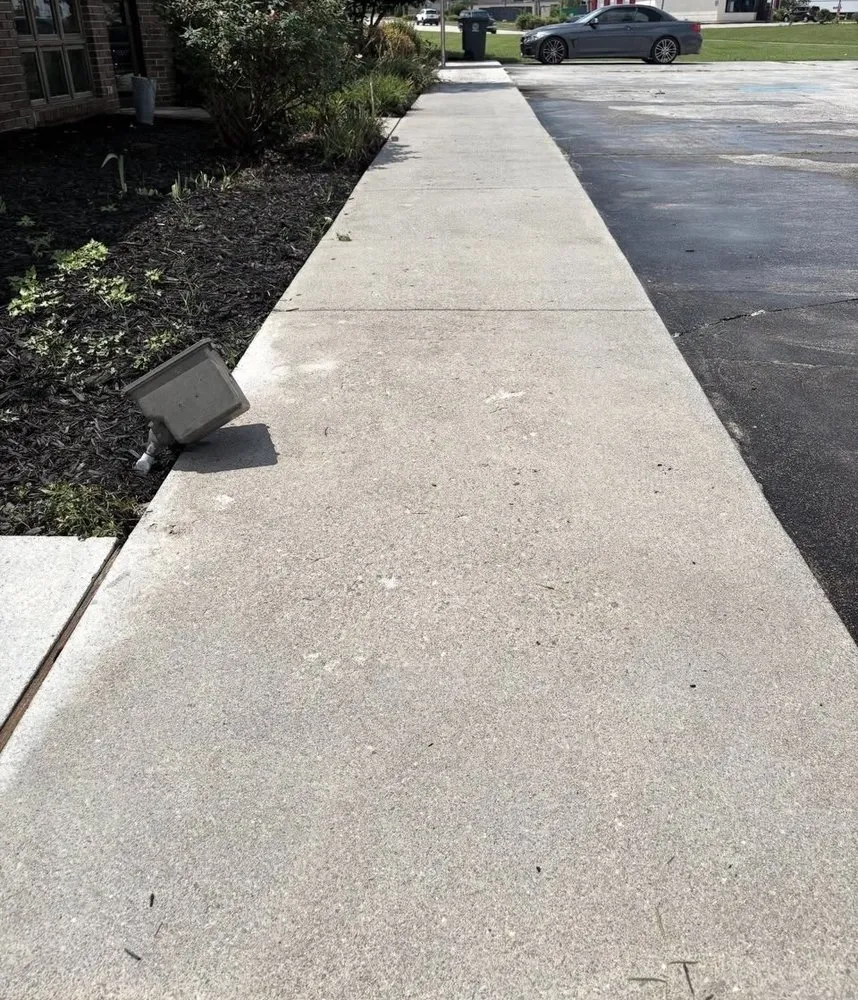 Local garden landscaping in Chattanooga, TN by Heavy Duty