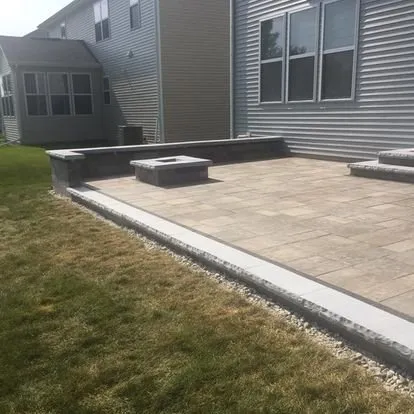 Affordable residential landscaping in Aurora, IL by Heavy duty landscaping
