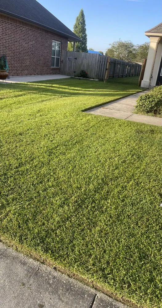 Reliable landscaping services in Geismar, LA by Hebert's Lawn Care & Services