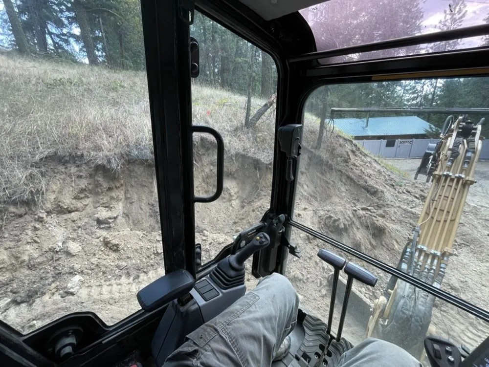 Expert yard cleanup service in Newman Lake, WA - Hecker
