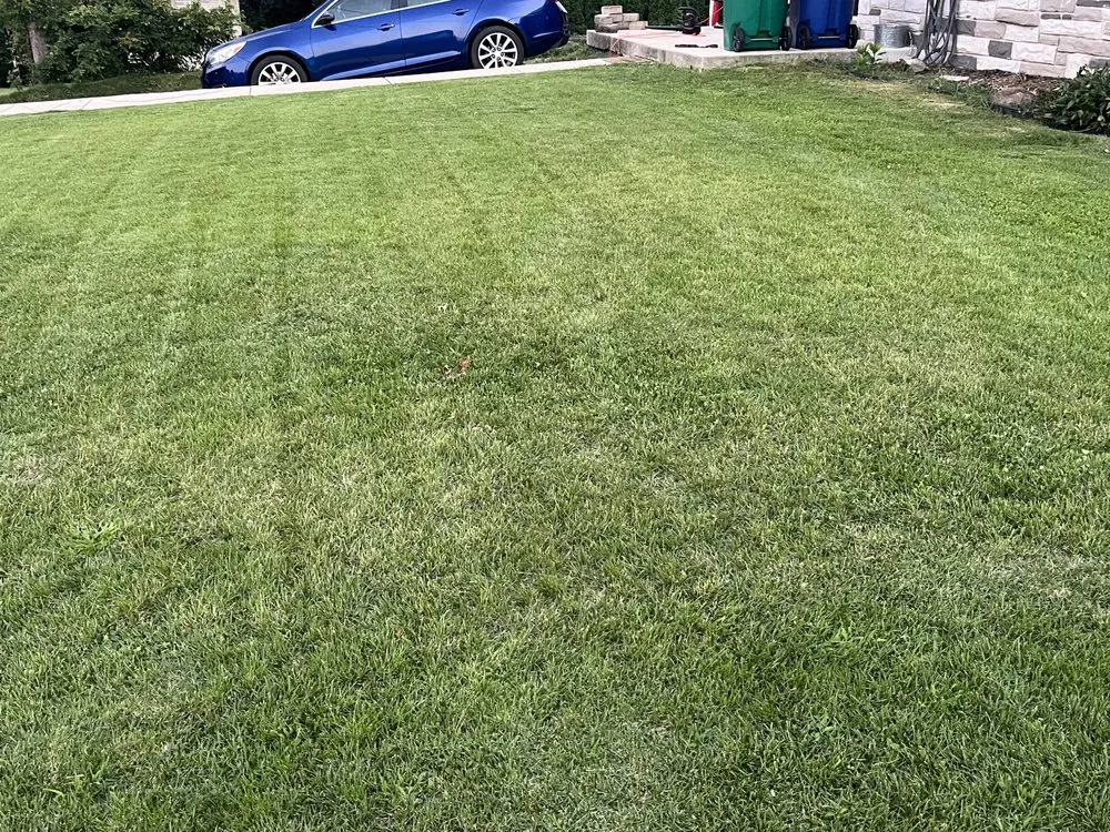 Expert lawn mowing service in Enola, PA - Hecks Lawncare