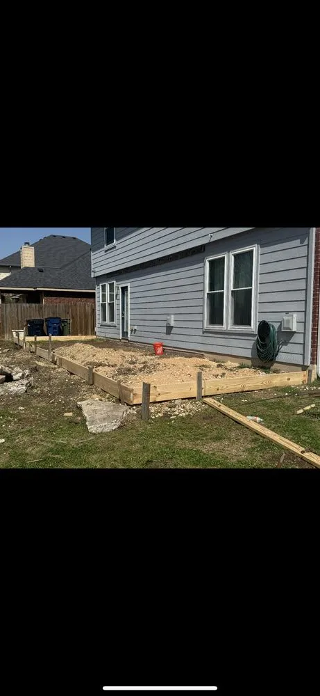 Affordable outdoor landscaping in Pflugerville, TX - Hector Lawn Services