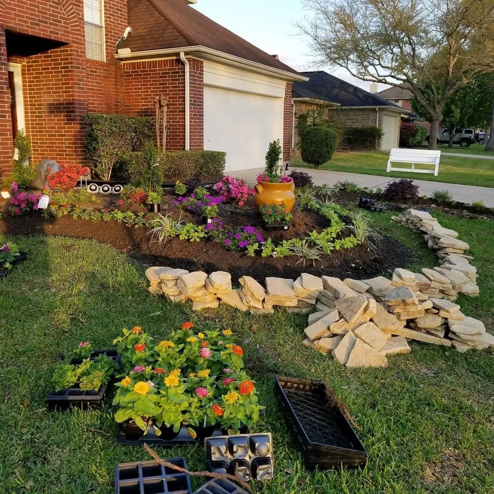 Affordable residential landscaping in Houston, TX by Hector Pineda Tree Service