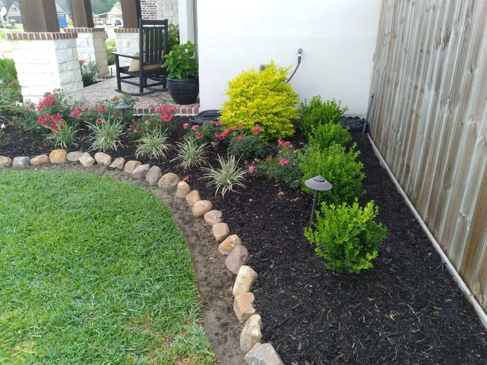 Professional landscaping services in Beaumont, TX by Hector R Lawn Care Services