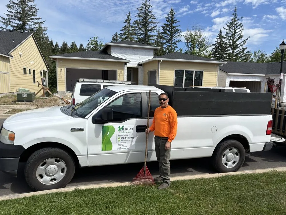 Expert garden landscaping in Vancouver, WA by Hector Velazquez