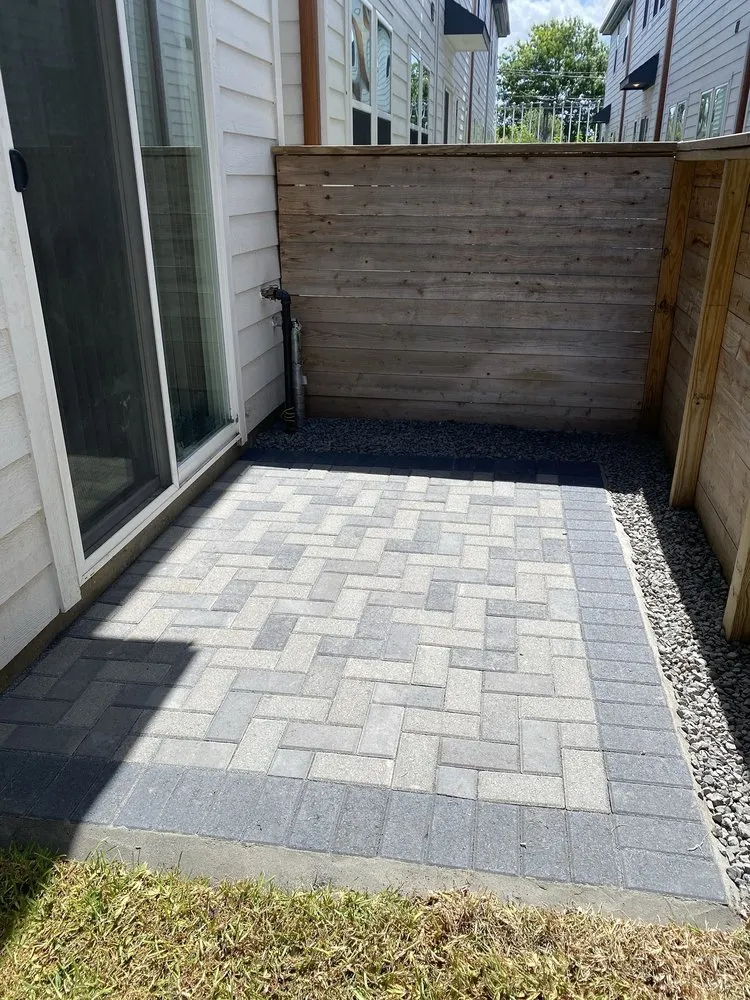 Local landscaping services in Houston, TX by Hector's Landscaping