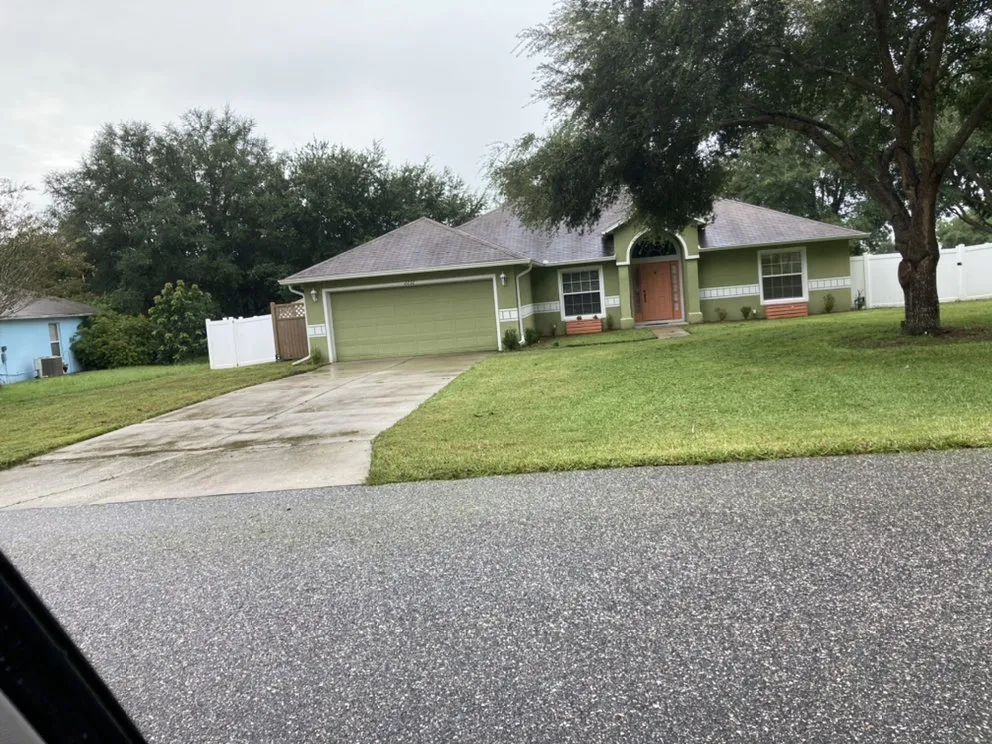 Affordable landscaping services experts serving Leesburg, FL - Hector’s Landscaping