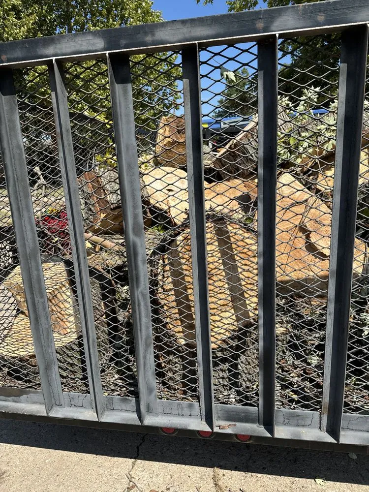 Professional outdoor landscaping experts serving Oklahoma City, OK - Hector’s Landscaping