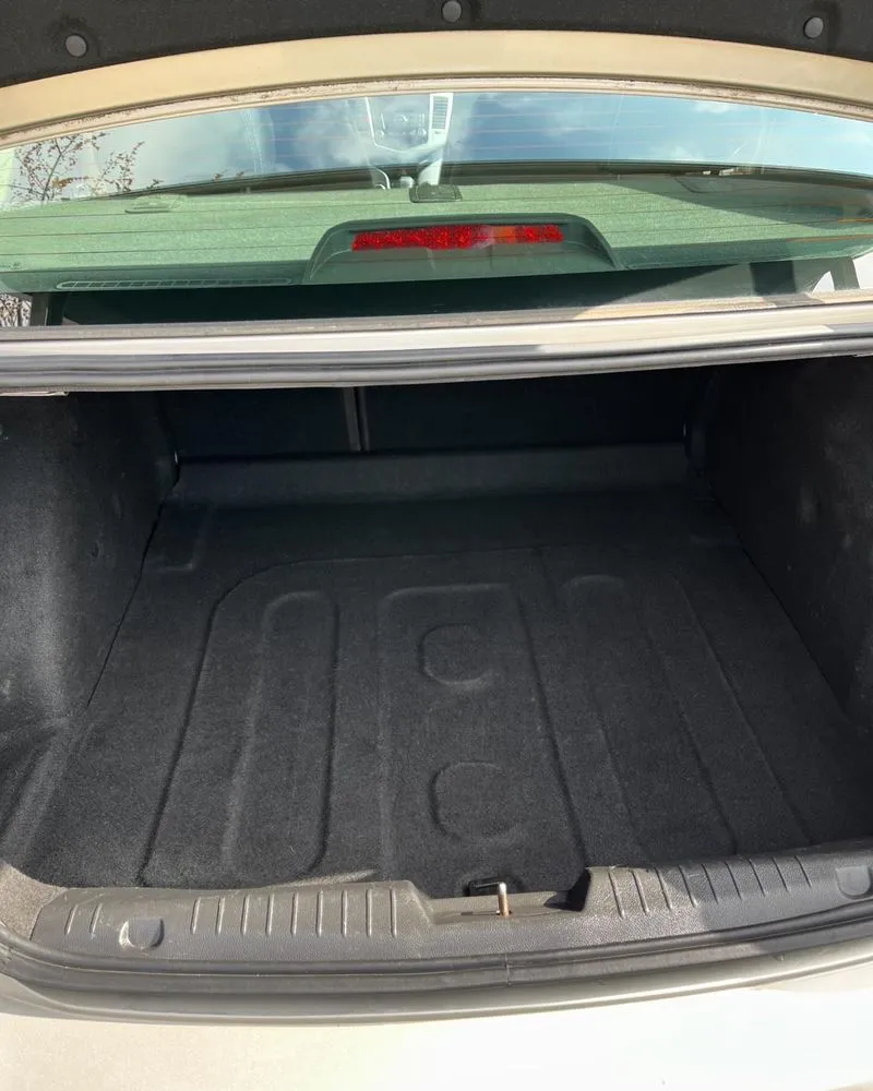 Trusted yard cleanup service for beautiful yards in Goshen, IN by Hectors Lawn Care