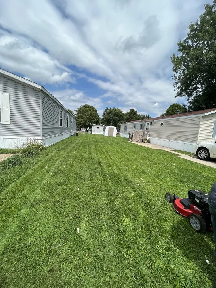 Professional yard maintenance in Goshen, IN - Hectors Lawn Care
