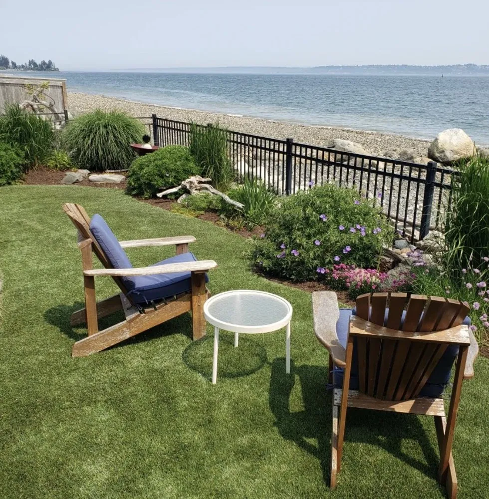 Top-rated yard maintenance in Silverdale, WA by Hedahl Landscape Deck & Patio
