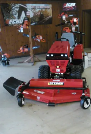 Top-rated garden landscaping in Wapello, IA by Hedge Above