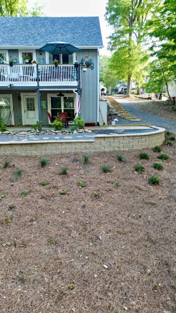 Top-rated garden landscaping in Fort Mill, SC by Hedgepeths Outdoor Services