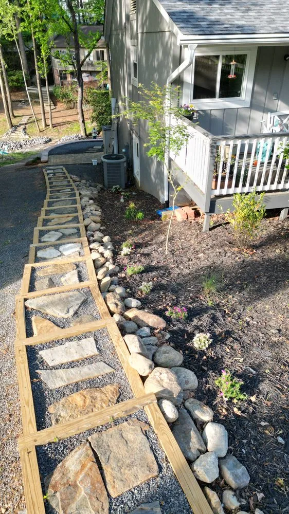 Expert residential landscaping in Fort Mill, SC - Hedgepeths Outdoor Services