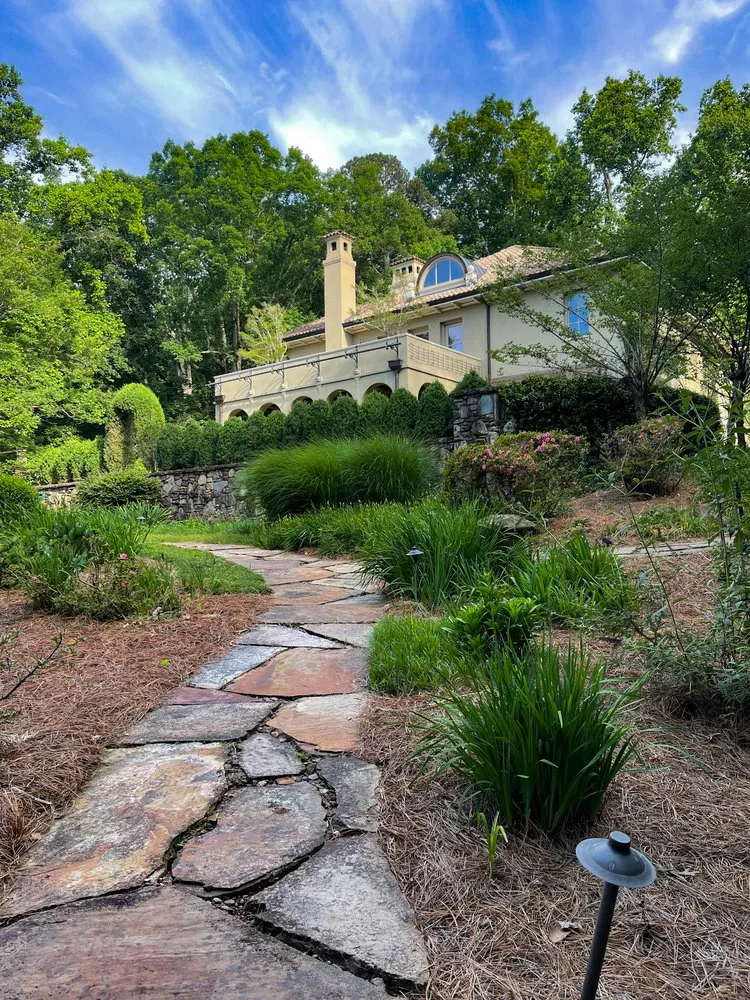 Local yard cleanup service in Atlanta, GA - Hedges and Edges Landscaping