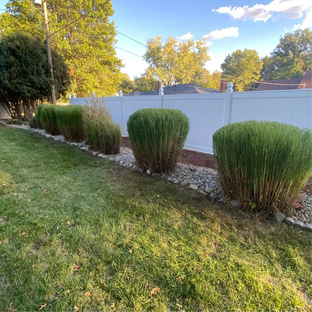 Custom yard cleanup service experts serving Anderson, IN - HedgeWorx Landscaping