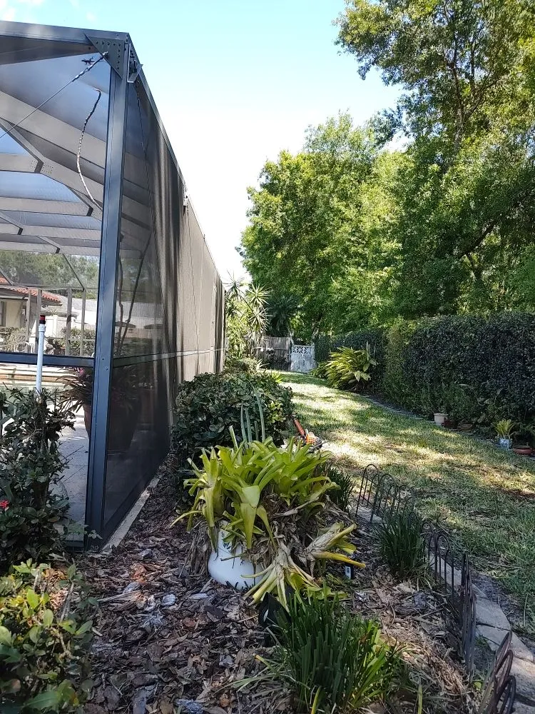 Top-rated landscaping services experts serving Bradenton, FL - Hedgez Plus+