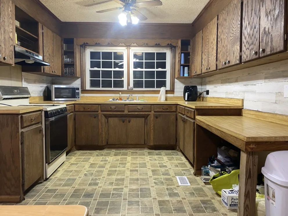 Custom landscape design with custom design in Cherryville, NC by Hedgpeth’s landscaping and home improvements