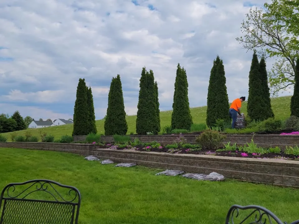 Expert landscape design for beautiful yards in Medina, OH by Heel 2 Toe Lawn Care