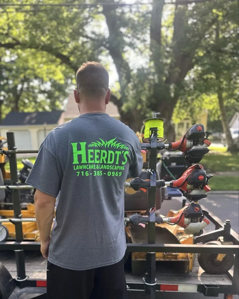 Professional lawn mowing service in Lancaster, NY - Heerdt’s Lawn Care