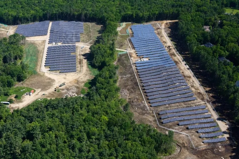 Top-rated yard maintenance experts serving Mendon, MA - Heidrea Construction