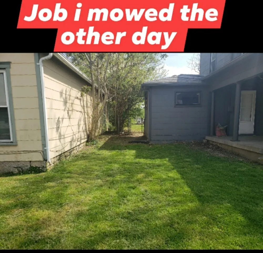 Reliable landscaping services in Bloomington, IL by Heids Hands General Labor