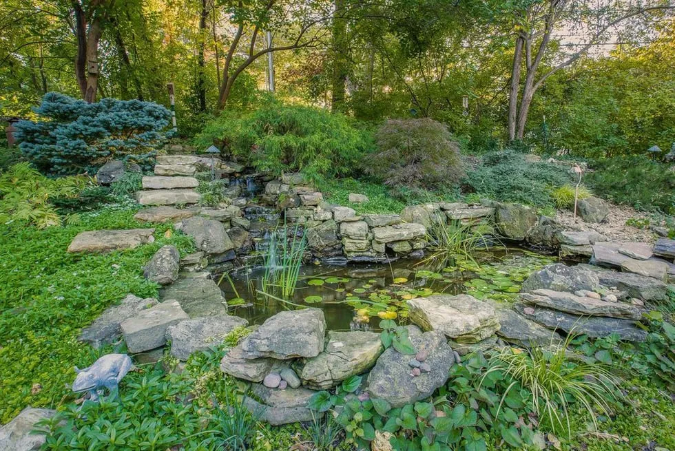 Professional yard cleanup service in Kansas City, KS by Heinen Landscape & Irrigation L C