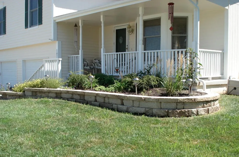 Local residential landscaping experts serving Kansas City, KS - Heinen Landscape & Irrigation L C
