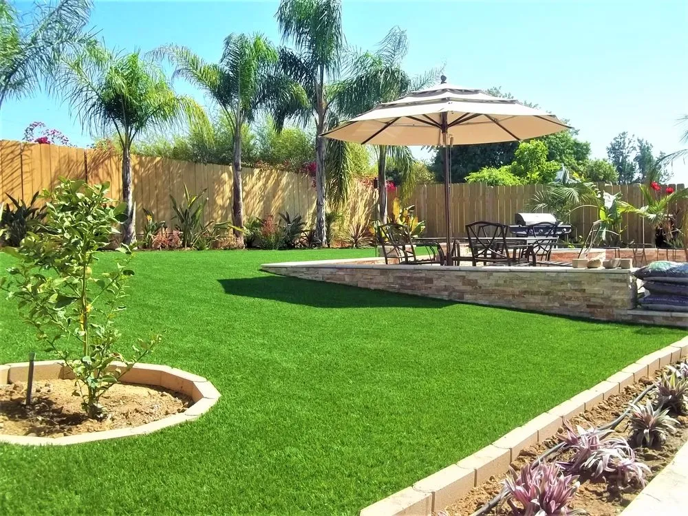 Trusted lawn mowing service for beautiful yards across Spring Valley, CA - Helix Dreamscapes