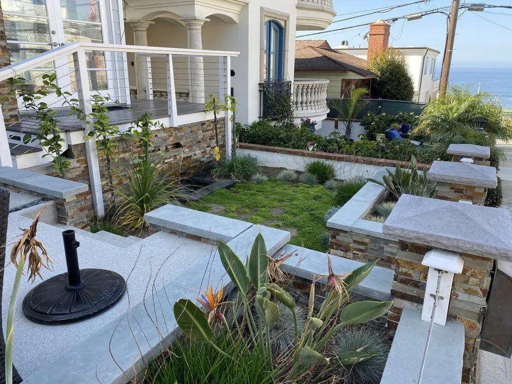 Custom landscape design with custom design in Hawthorne, CA by Helix Landscape Construction