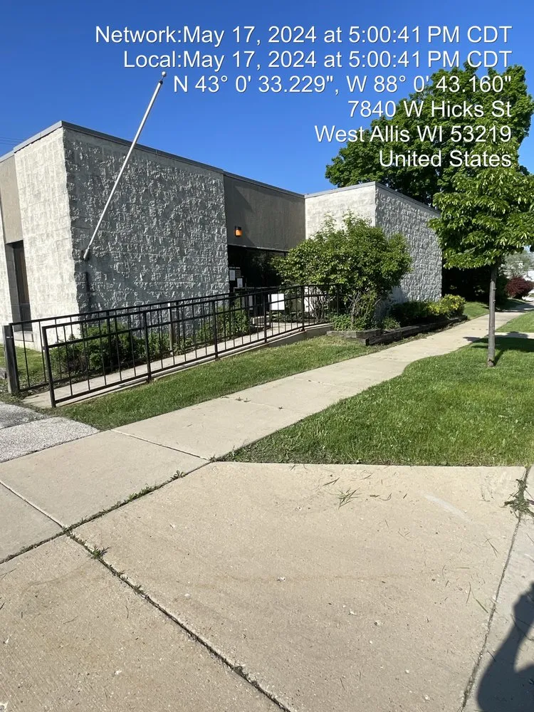 Affordable garden landscaping experts serving Milwaukee, WI - Hello who’s Hauling